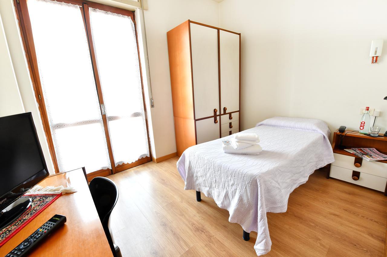 Hotel Motel Europa Domodossola Eksteriør bilde