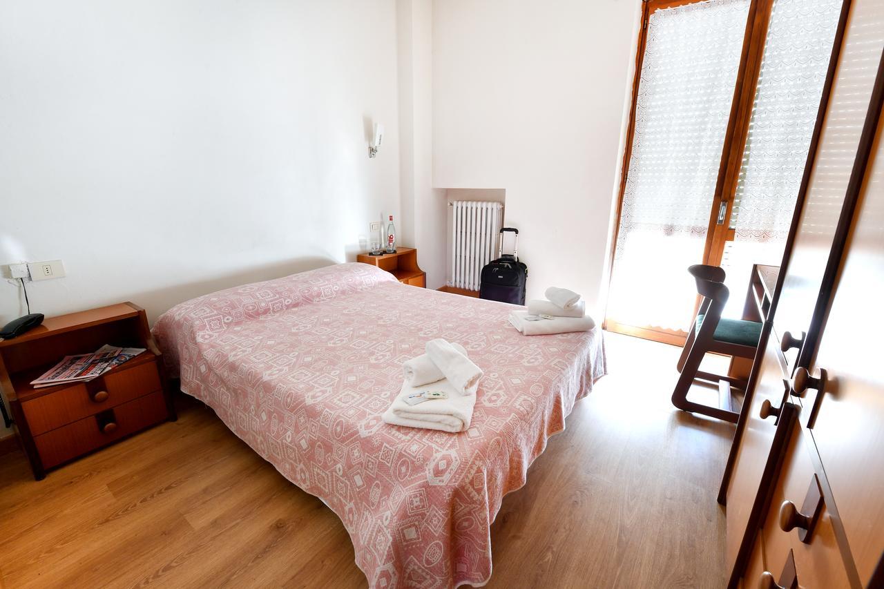 Hotel Motel Europa Domodossola Eksteriør bilde