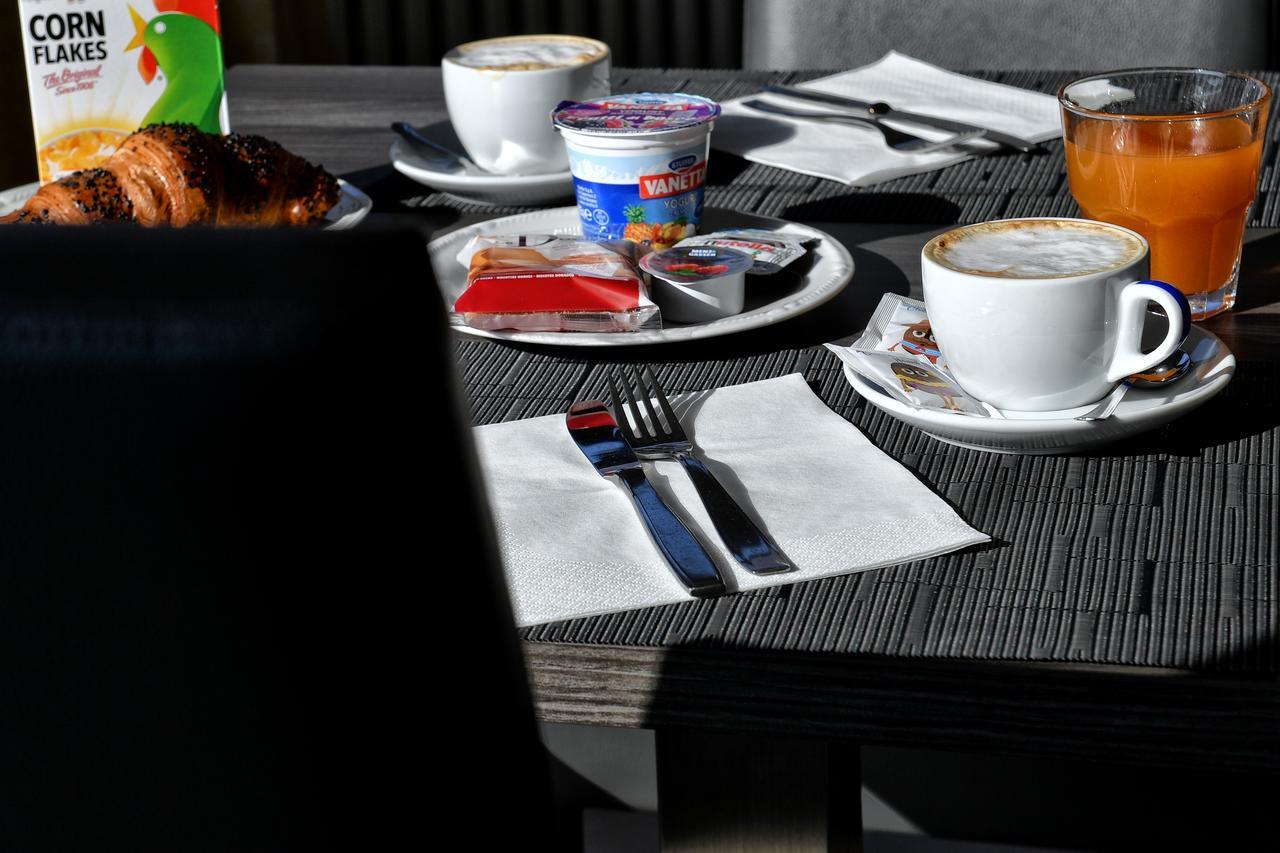 Hotel Motel Europa Domodossola Eksteriør bilde